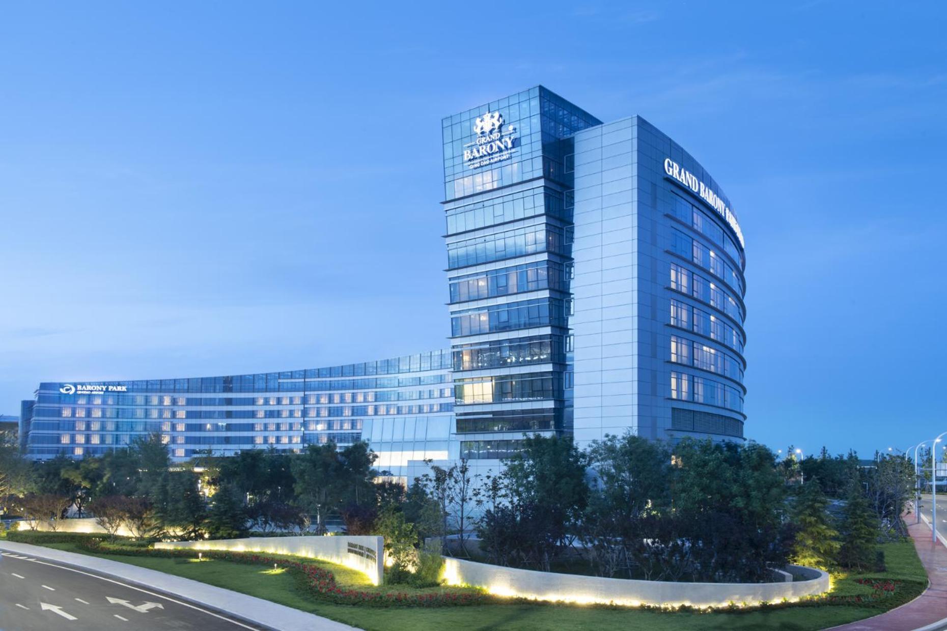 Grand Barony Qingdao Airport Hotel Exterior foto